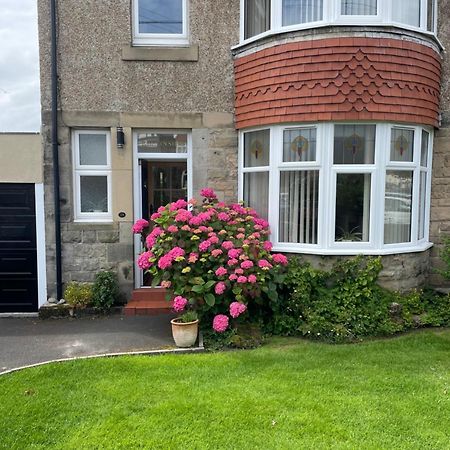 Kelvinside, Seahouses, 2 Minute Walk Into Village ภายนอก รูปภาพ
